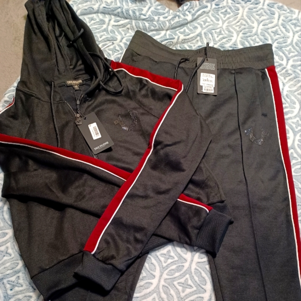 True religion brands jogger suit